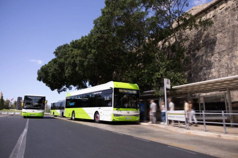 Como se locomover em Malta: Guia completo de transporte público e alternativas